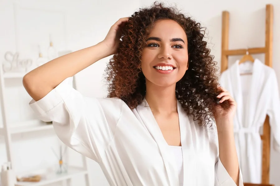 Choose pure and gentle formulations for naturally balanced hair